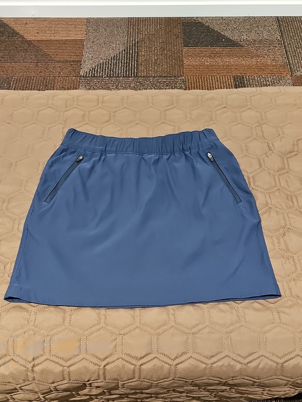 Eddie Bauer Navy Blue Elastic Waist Skort with Zip Pockets